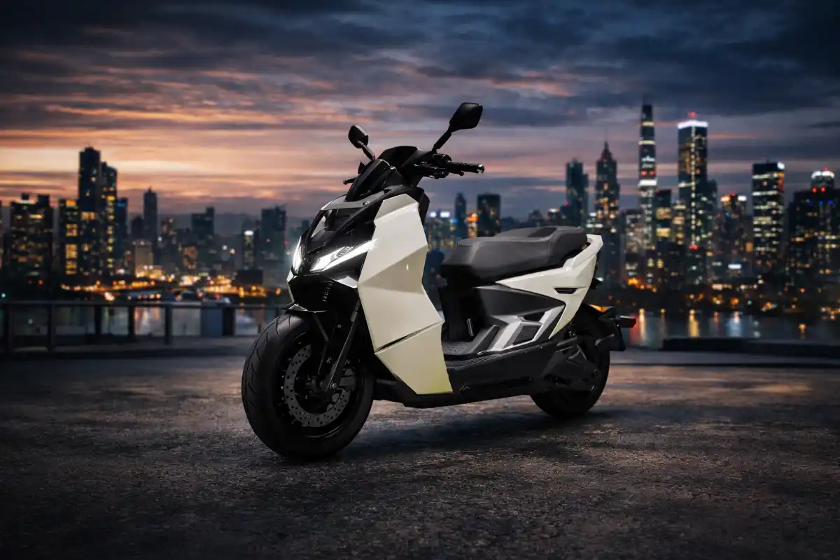 गरीबो के लिए पेश है 2026 Ultraviolette Tesseract: 261 KM रेंज वाला स्कूटर जो Ola को हराएगा?